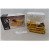 Image 1 : Norscot Caterpillar Model RD8 Diesel Tractor Crawler Die Cast In Box Scale 1:25