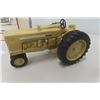 Image 3 : ERTL Cockshutt Model 570 Tractor 'National Farm Toy Museum' Die Cast In Box Scale Not Listed 