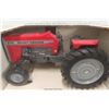 Image 2 : ERTL Massey Ferguson Model 270 Tractor Die Cast In Box Scale 1:16