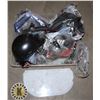Image 1 : TOTE OF HARD HATS AND MORE