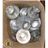 Image 1 : LARGE BOX OF MOSTLY 5" CHINA CAPS (GALVANIZED)