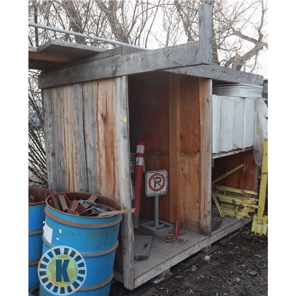 TOOL/ STORAGE SHED WITH USEABLE WOOD PIECES