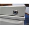 Image 2 : White 3-Drawer File Cabinet 15"x22"x37"H (No Key)