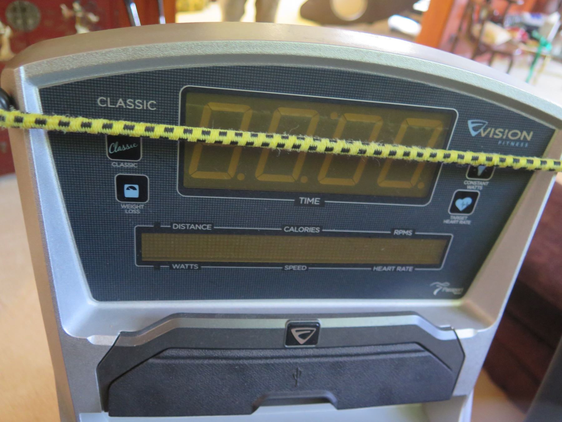 Vision Fitness R40 Recumbent Exercise Bike (AINA HAINA) - Oahu Auctions