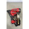 Image 2 : SNAP ON AIR NAILER AND BRAD NAILER WITH TIMING LIGHT