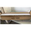 Image 2 : BOX OF 30 NEW 4FT LED LINEAR BULBS