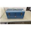 Image 1 : BEACH TOOLBOX WITH CONTENTS