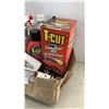 Image 8 : BOX OF AUTO DETAILING SUPPLIES  AND 6 NEW COMBINATION SHOWER HEADS