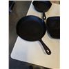 Image 2 : 3 CAST IRON PANS