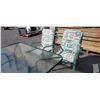 Image 2 : GLASSTOP PATIO TABLE AND 4 CHAIRS
