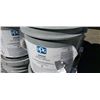 Image 2 : 15 GALLONS OF LV201405 BLACKSMITH APPLICATION LIQUID