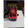 Image 3 : MILWAUKEE CORDLESS 2 GALLON SHOP VAC TESTED AND WORKING