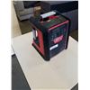 Image 2 : MILWAUKEE M18 SHOP RADIO WITH BATTERY TESTED AND WORKING