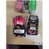 Image 2 : 5 NEW MAVIKS HAND WRAPS AND 2 PAIRS WORK OUT GLOVES