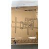 Image 8 : 3 FULL-MOTION WALL MOUNTS AND PAIR OF SPEAKER STANDS