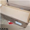 Image 3 : NEW YIGEDA 120V DAWN TO DUSK STREET LIGHT STW7027V50KASGPO 70W 5000K WITH ARM MOUNT