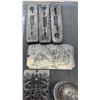 Image 8 : LOT OF COLLECTIBLE METAL BARS AND REPLICA CURRENCY BILLS NOT REAL CURRENCY