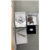 Image 2 : LOT OF JEWELRY AND WORLD COINS