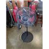 Image 2 : LASKO FLOOR FAN WITH REMOTE
