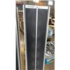 Image 8 : PAIR OF SHURE VA300-S FLOOR/STAGE SPEAKERS 62" LONG