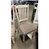 Image 2 : 2 ASHLEY FURNITURE DINING CHAIRS