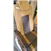 Image 2 : WHIRLPOOL PEDICURE SPA  AND MASSAGE CHAIR WORKING