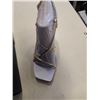 Image 2 : NEW LADIES NINEWEST HEELS SIZE 9