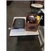 Image 1 : LOT OF KITCHEN APPLIENCES WITH PARTS LAPTOPS