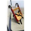 Image 2 : KENMORE SEWING MACHINE AND HANDY SIT PORTABLE SEAT