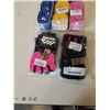 Image 2 : 5 NEW MAVIKS HAND WRAPS AND 2 PAIRS WORK OUT GLOVES