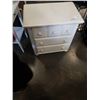 Image 2 : WHITE 3 DRAWER DRESSER