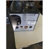 Image 2 : BELLA PRO SERIES 4 QUART AIR FRYER WITH TOUCH SCREEN - TESTED WORKING - RETAIL $179