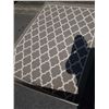 Image 2 : 5FT WIDE AREA RUG