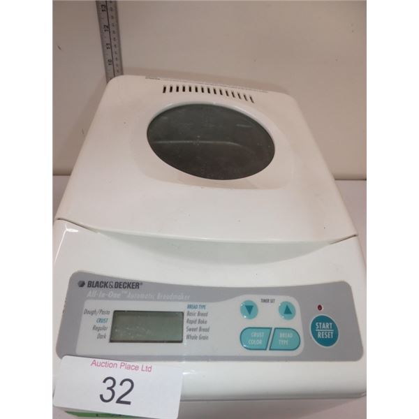 Black & Decker automatic breadmaker