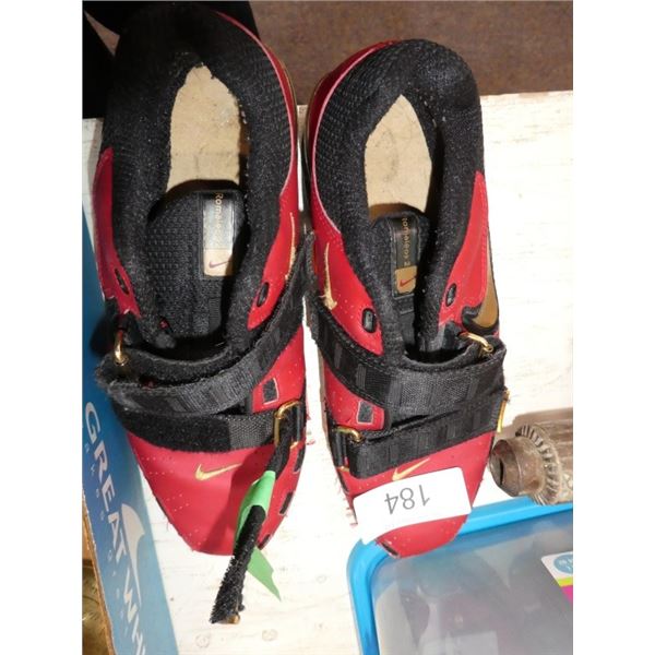 Nike shoes size M8