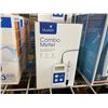 Image 1 : 2 BLUELAB COMMERCIAL COMBO METERS