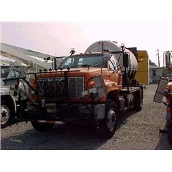 1992 GMC TOPKICK HERBICIDE TRUCK