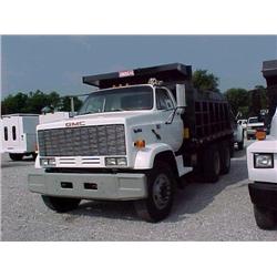 1989 GMC TOPKICK T/A DUMP