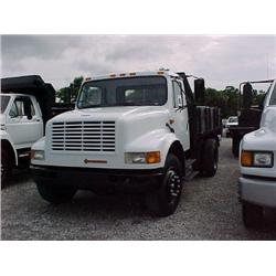 1991 INTERNATIONAL 4700 FLATBED DUMP