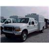 Image 1 : 1999 FORD F450 4X4 CREW CAB SERVICE TRUCK