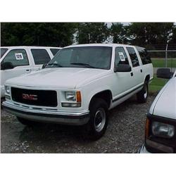 1999 GMC SUBURBAN 2500