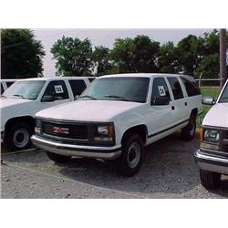 1999 GMC SUBURBAN 2500