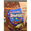 Image 2 : CASE LOT Nestle Buncha Smarties Mini Smarties in Chocolate Pieces 15 x 180g