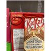 Image 3 : CASE LOT Nestle Kit Kat Oh Hello Cookie Dough Chocolate Bar 15 x 111g