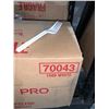 Image 2 : CASE LOT Polar Pro Polypropylene Medium Weight Plastic Forks 1000 White
