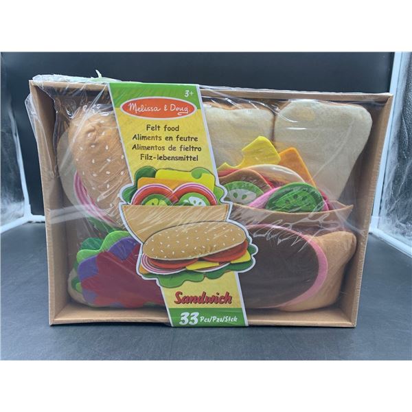 Melissa & Doug Felt Food Sandwhich Kit (33pcs)