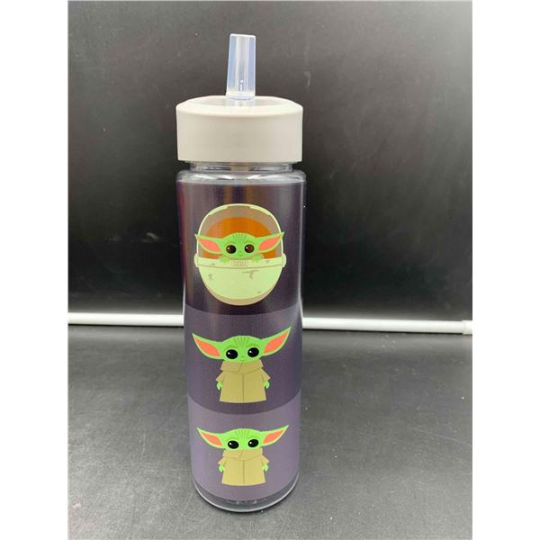 Star Wars the Mandalorian Tritan Water Bottle (24oz)