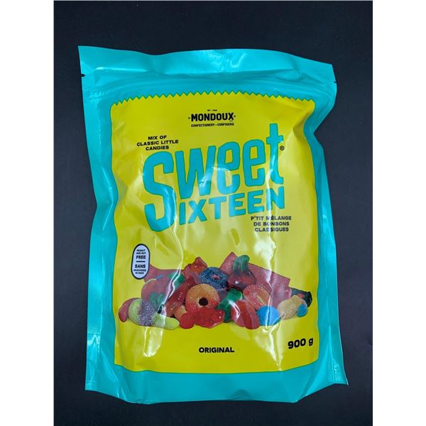 Mondoux Sweet Sixteen Gummy Candy (900g)