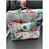 Image 2 : NEW - Style Selections Flamingo Design Chair Cushion 18x18.5x3"