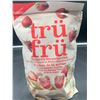 Image 1 : Tru Fru Nature's Strawberries in White Chocolate & Creme (454g)